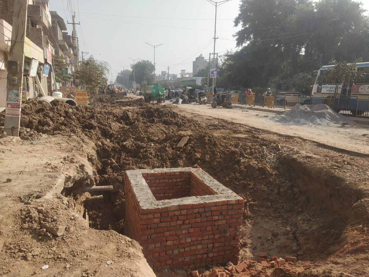 First Amrit, then sewerage and now hisar road will be dug to lay drinking water lines.