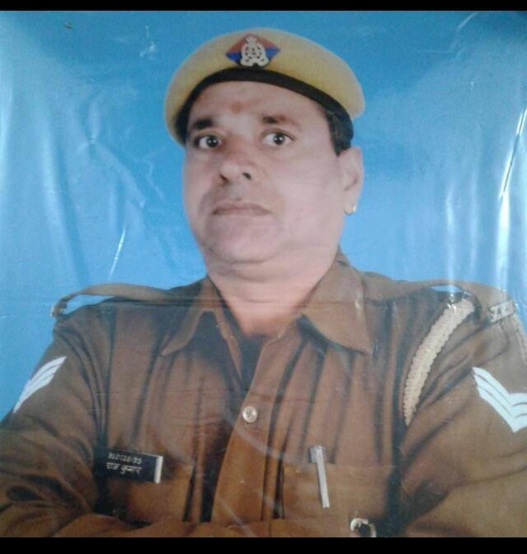 Hathras: Head constable injured in collision with stray cow dies during treatment
