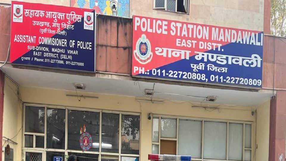 Woman kills husband along with lover in Delhi s Mandawali