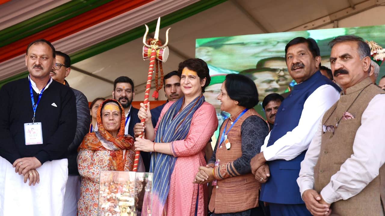 Priyanka Gandhi changed the entire election in Himachal like this, Himachal Election Result Congress won