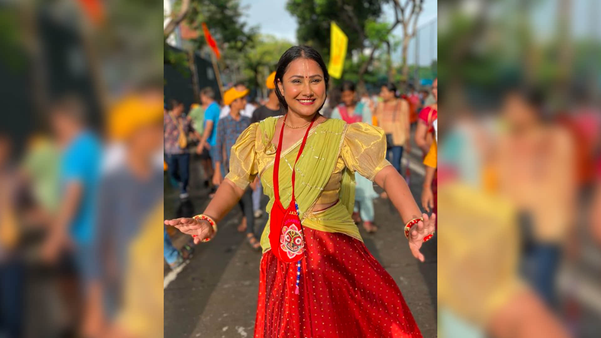Bhojpuri Priyanka Pandit immersed in the devotion of lord Krishna said Full time devotee part time kalakar