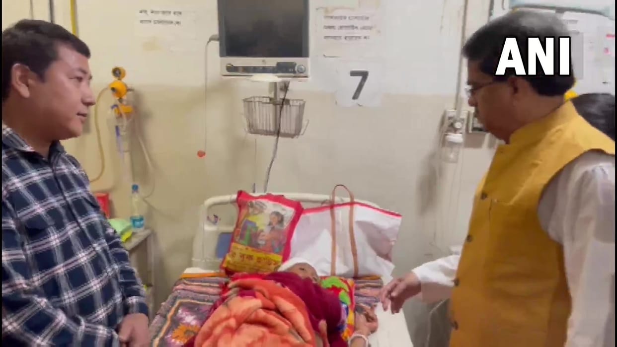 Woman injured by vehicle involved in CM convoy, Chief Minister Saha himself took her to hospital