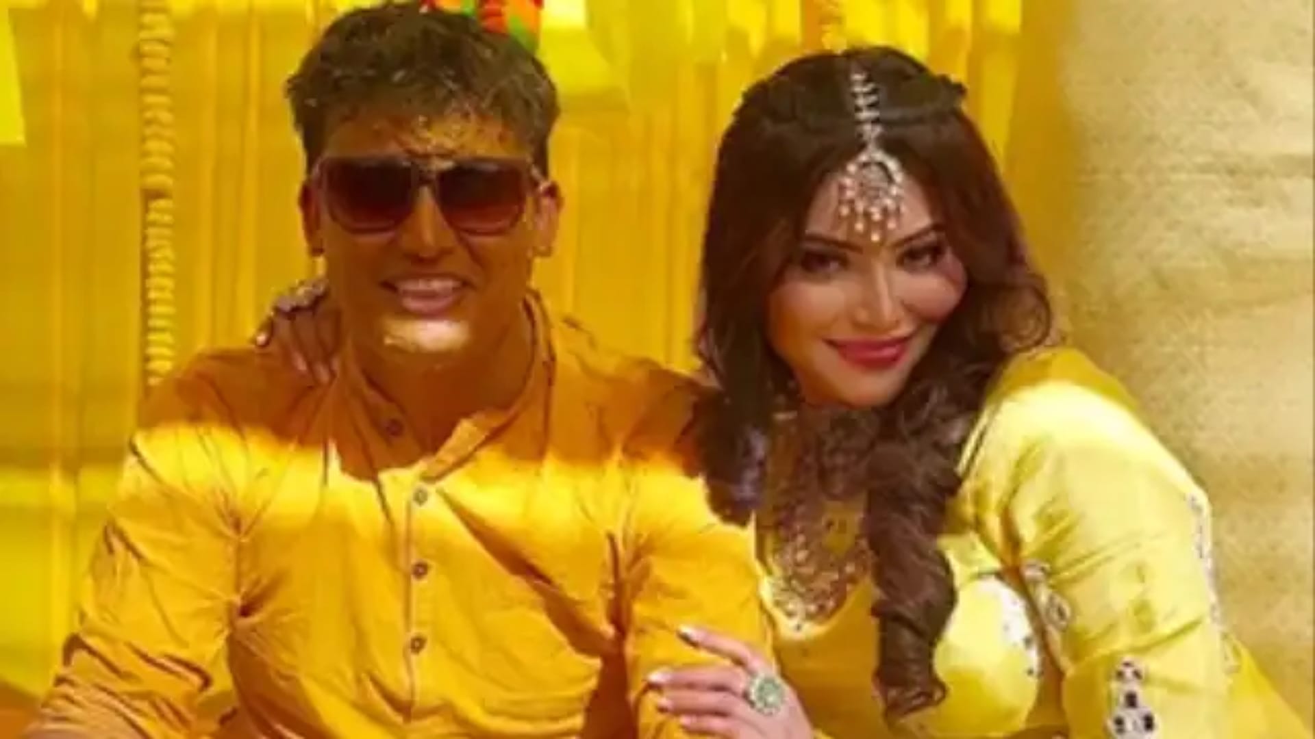 Urvashi Rautela wore embellished lehenga diamond jewellery at her cousin wedding photos getting viral