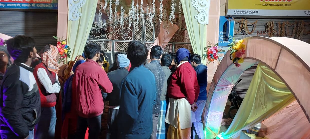 Controversy over parking a car at the wedding venue, fierce fighting in the marriage ceremony