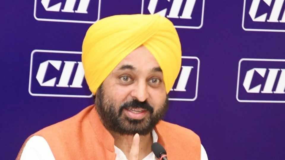 Punjab government filed a petition in the Supreme Court regarding the budget session