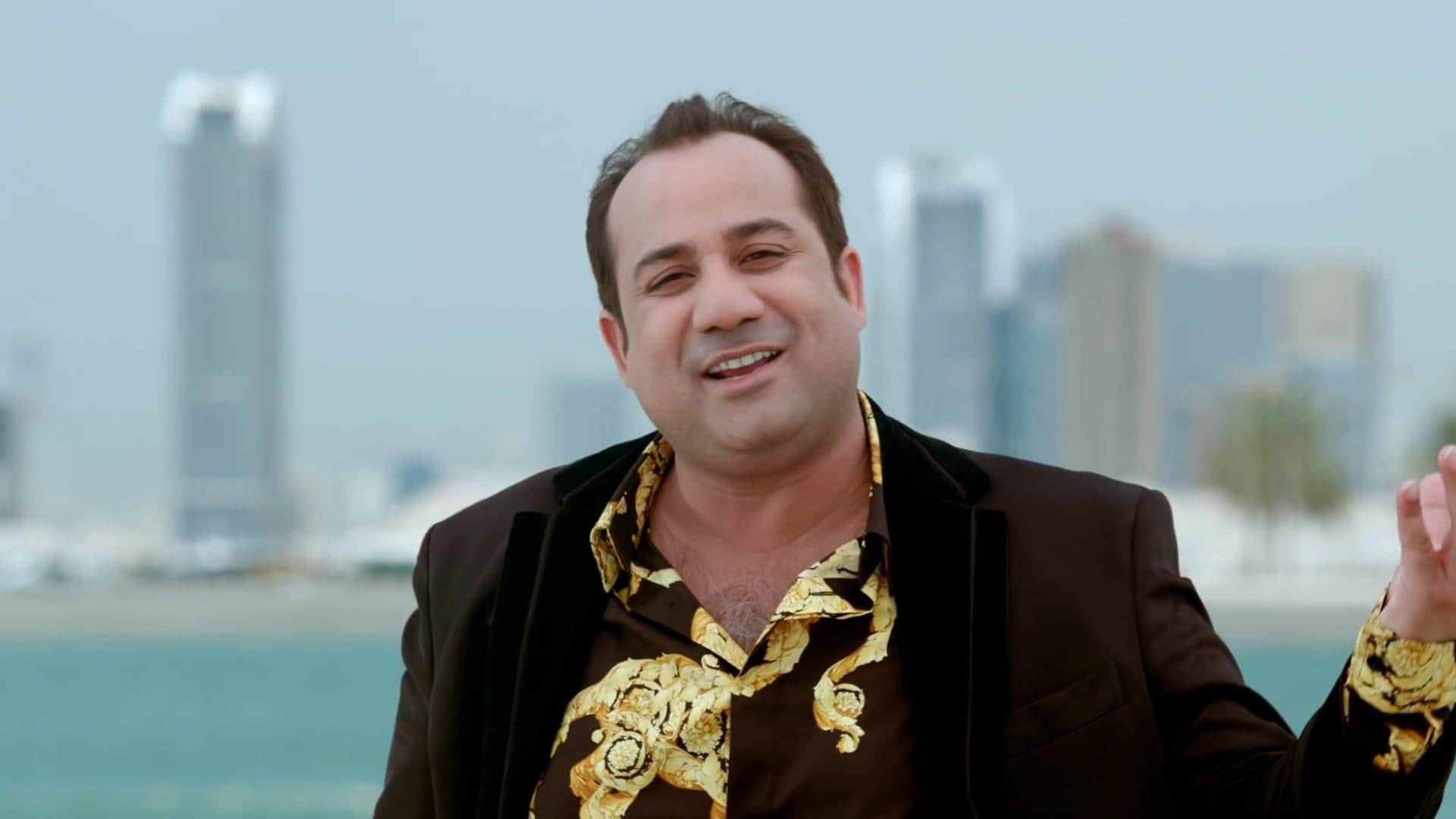 Rahat Fateh Ali Khan says Indians host their weddings abroad so they can invite Pakistani artistes to perform