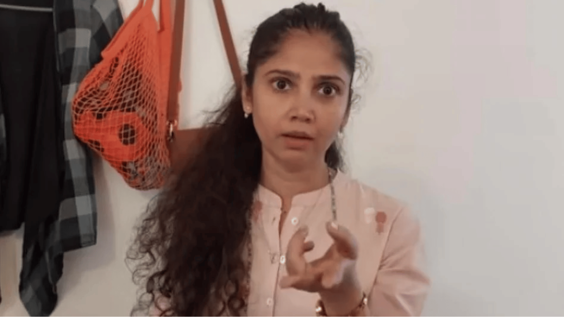 Ratan raajputh back to study after leaving acting actress is taking training for this Neurotherapy course