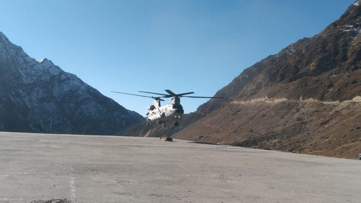 Kedarnath reconstruction work Army Chinook helicopter transports 200 tonnes of construction material 40 days