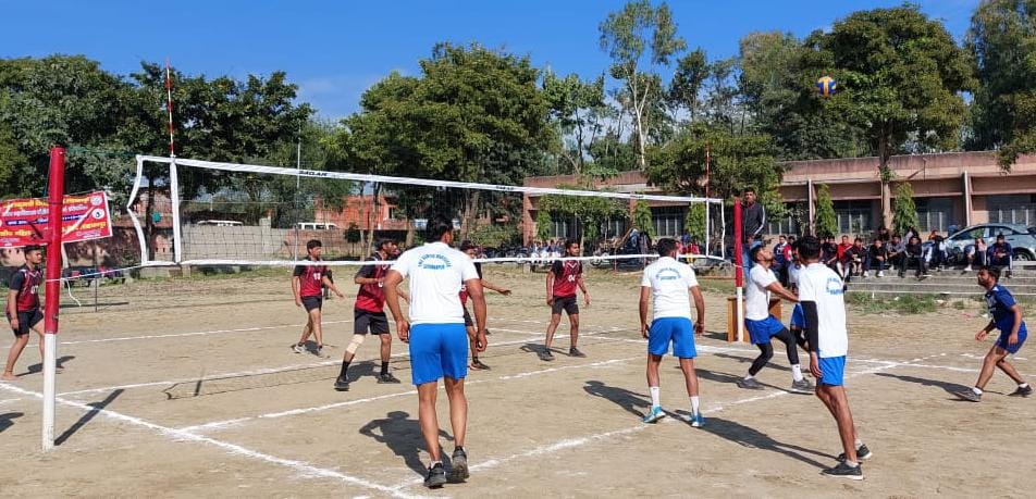 SRDC and SDC college teams won in volleyball