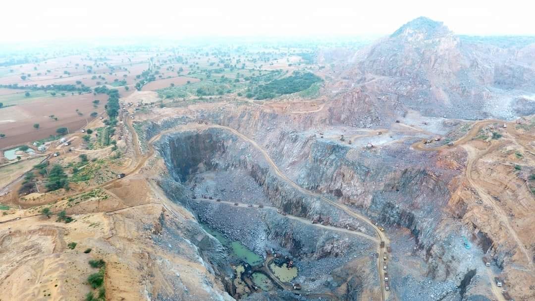Dadum in 50 acres, the area of ??Khanak mountain is spread over 258.30 hectares