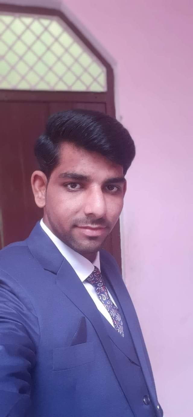 Brother's bier wakes up shortly after sister's doli leaves