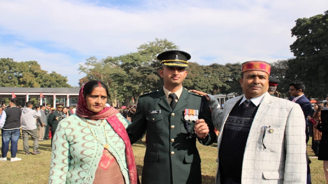 17 youths of Himachal became officers in the army, took oath to die for the country
