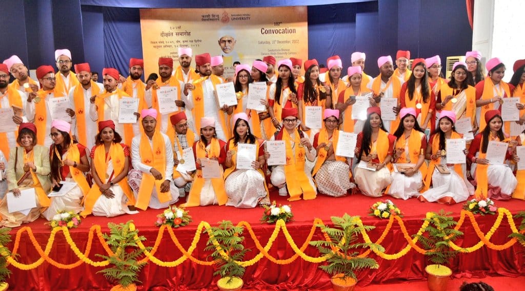 BHU Convocation 2022  ceremony after three years see festive atmosphere in pictures