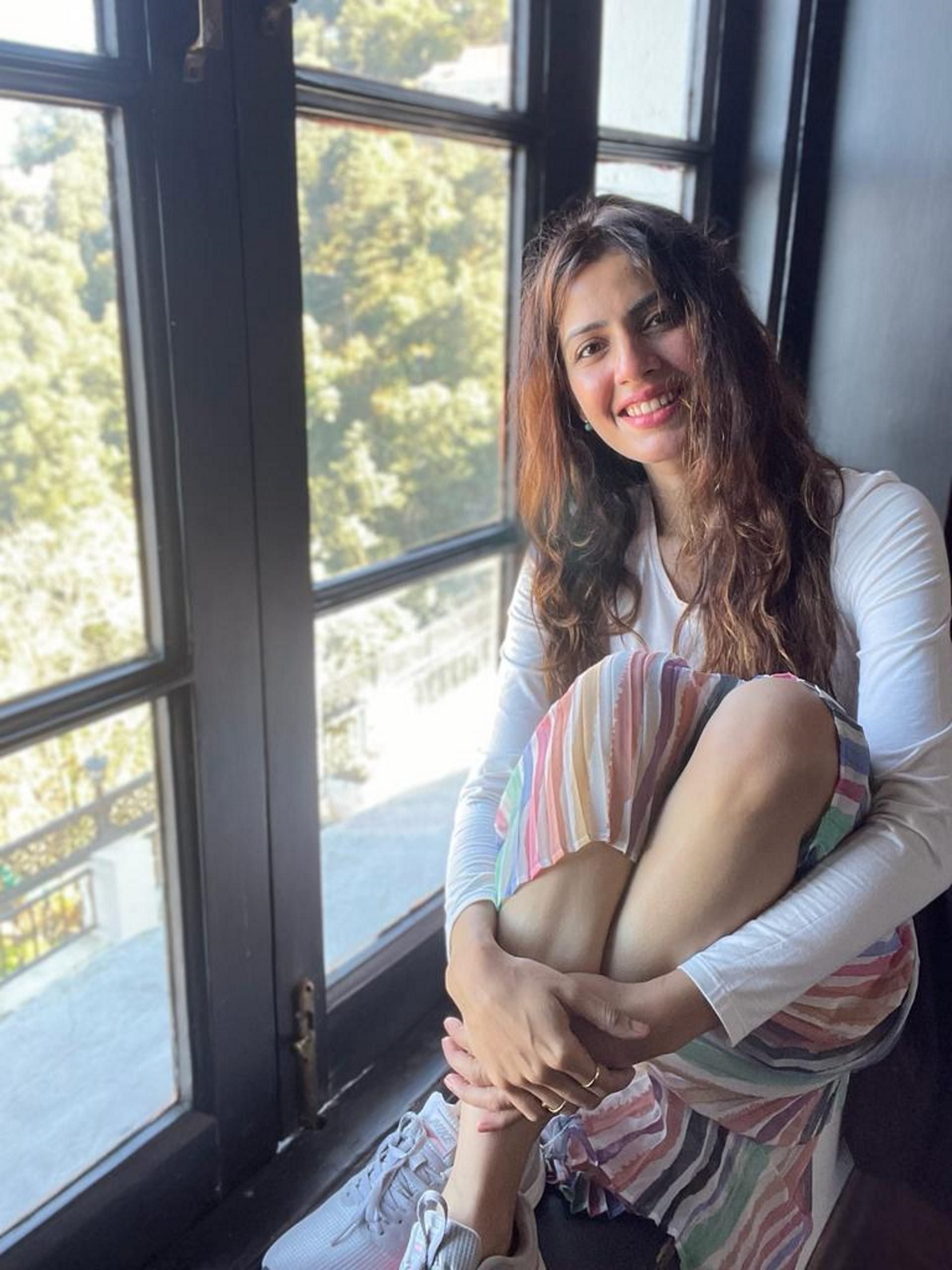 Bollywood news Actress Smriti Kalra reached Uttarakhand happy to see IMA POP gave solo travel tips to girls