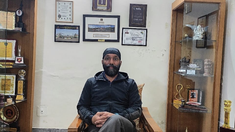 Story of First Blade Runner of India Major DP Singh