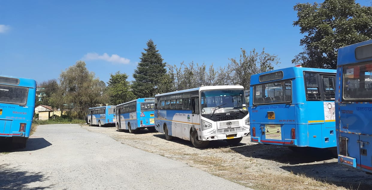 Roadways buses gasp on the way even after checking in the workshop