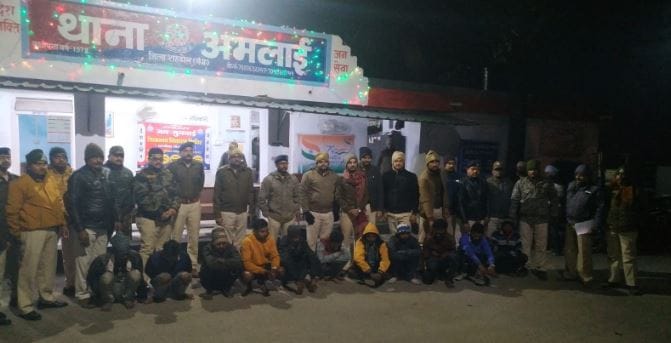 Shahdol Streets resounded with police sirens 233 miscreants caught in night combing patrol