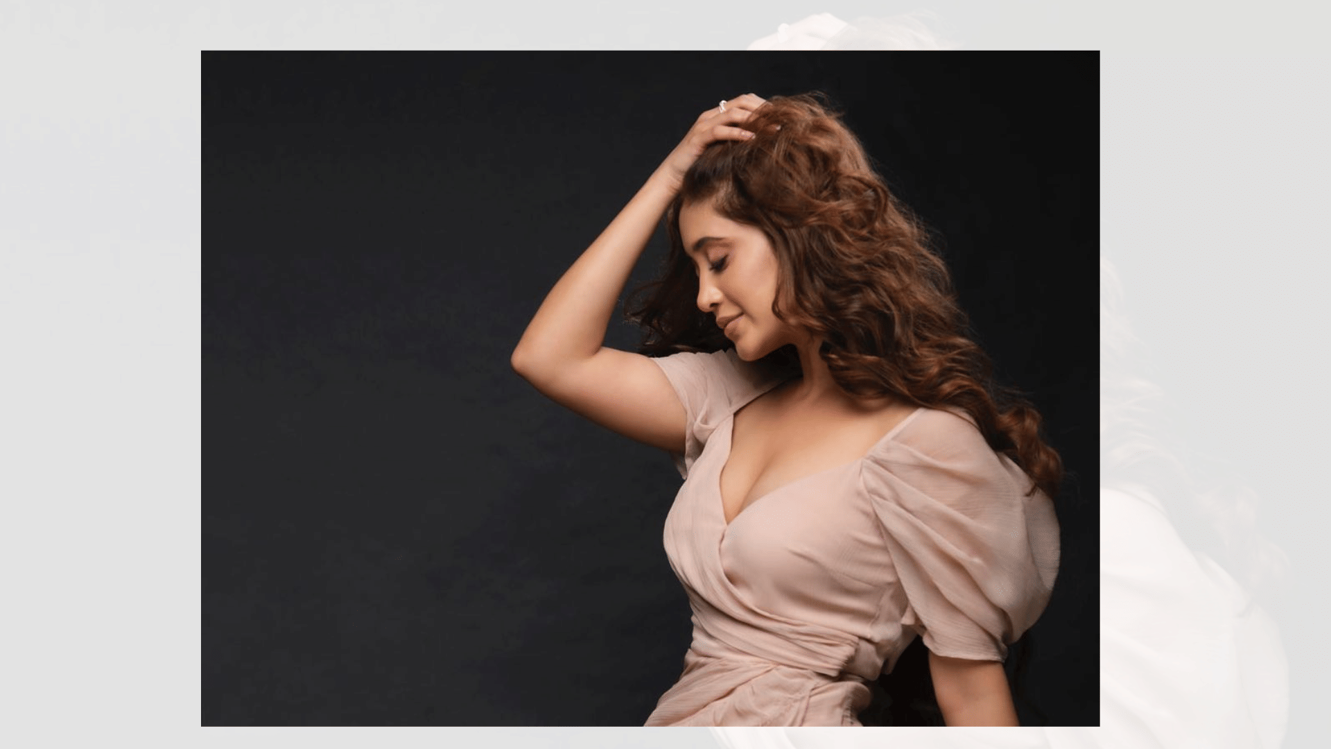 Tv actress Shivangi Joshi aka Naira shares her glamourous pictures amid her dating rumours