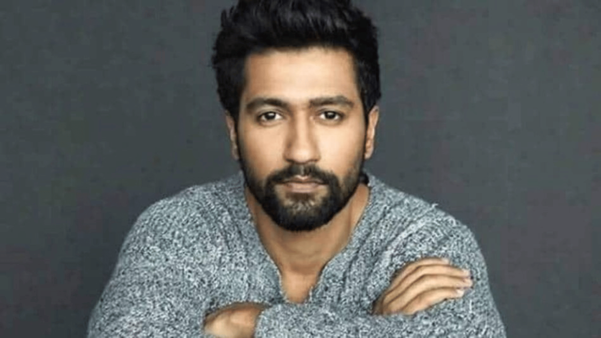 Bollywood Celeb Reaction on Shah Rukh Khan Film Pathaan Vicky Kaushal Kangna Anurag Kashyap Karan Johar