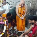 फिल्म अभिनेता अनुपम खेर ने महाकाल के दर्शन किए।