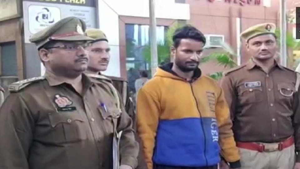 GRP team reached close to Raunak who printed fake notes
