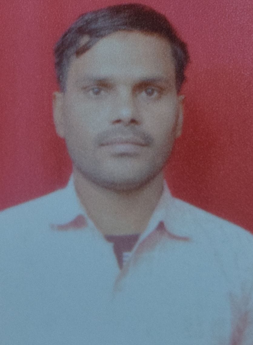 Canter driver killed in Canter-Bolero collision in front of Bhali Sugar Mill