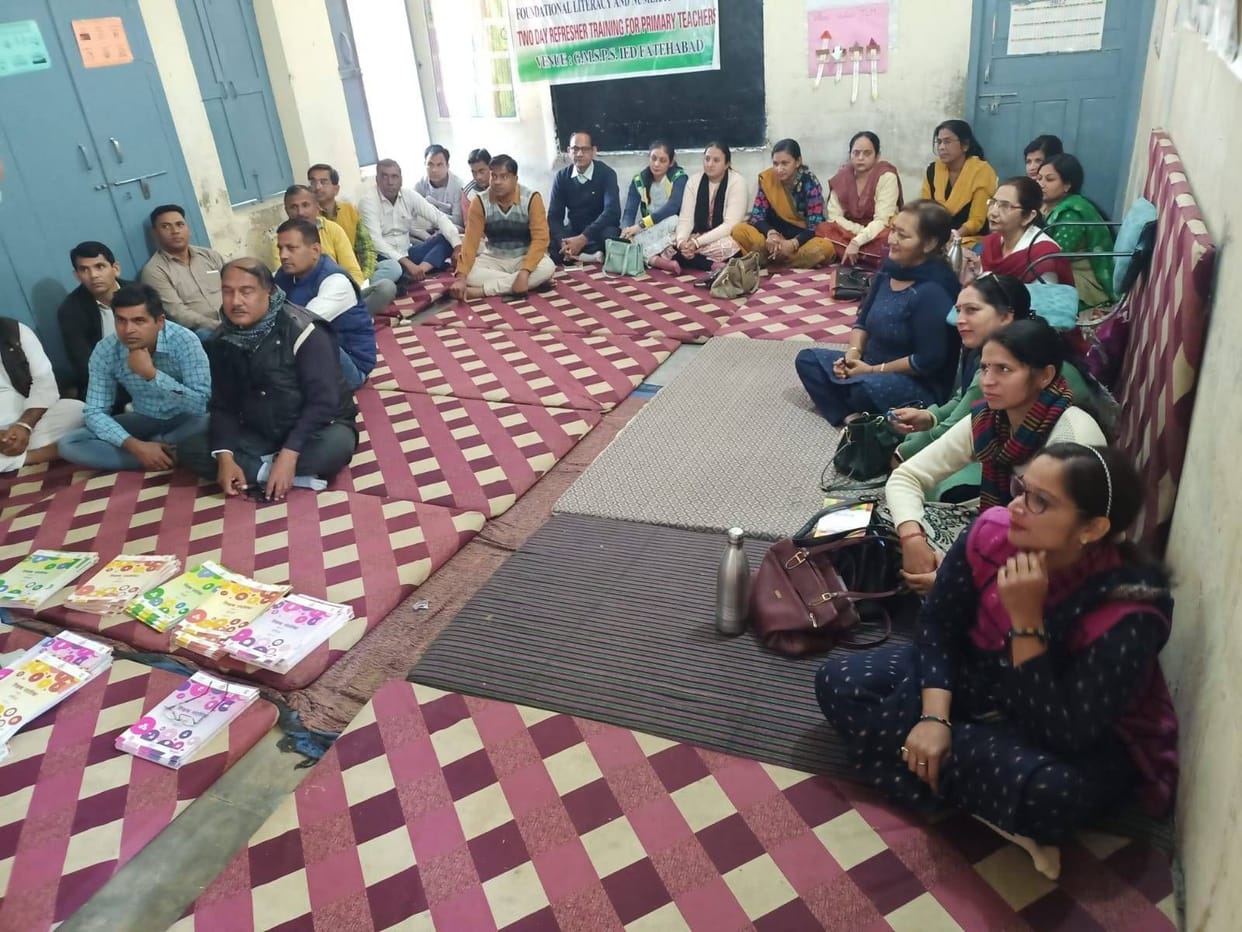 Education department entangled teachers in seven tasks, Guru ji is not reaching school