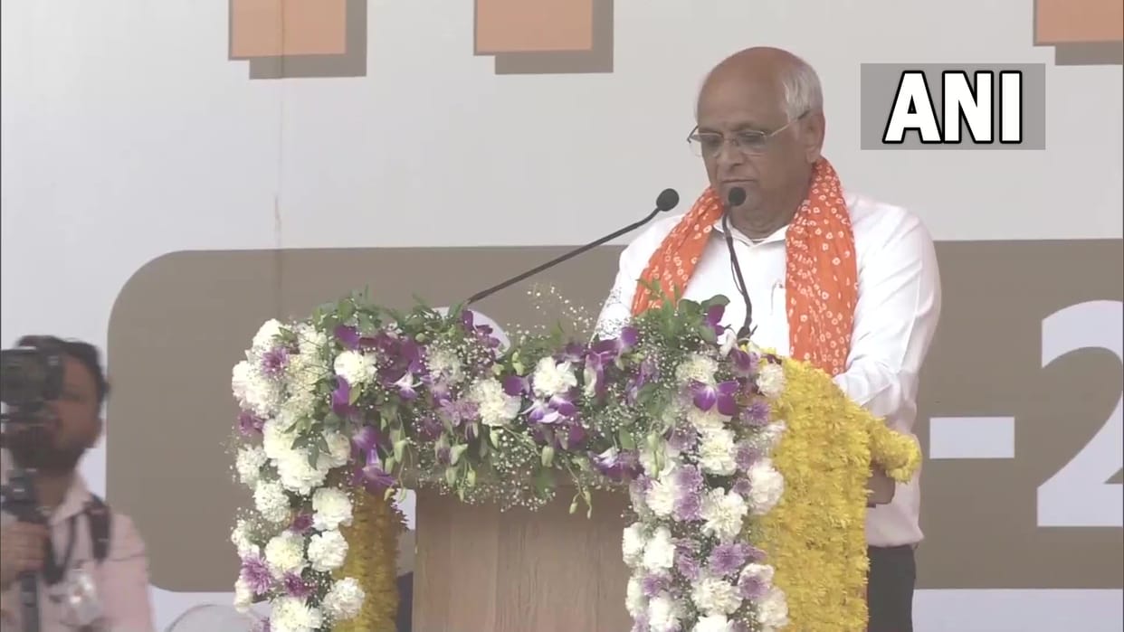 Gujarat CM Oath Ceremony Live  Bhupendra Patel Will Take 2nd Time Gujarat CM Shapath Today PM Modi News