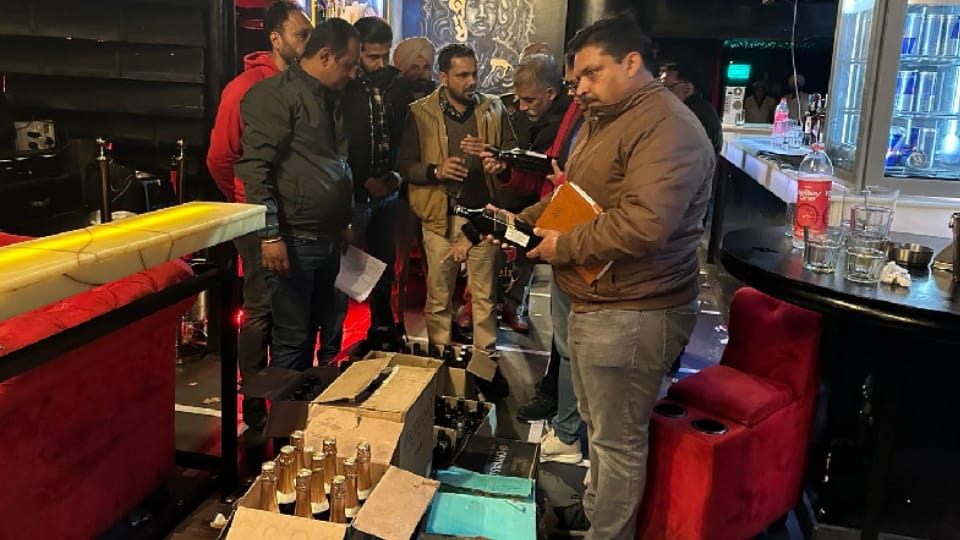 Chandigarh's liquor was being served in Mohali's club after removing the hologram, case registered