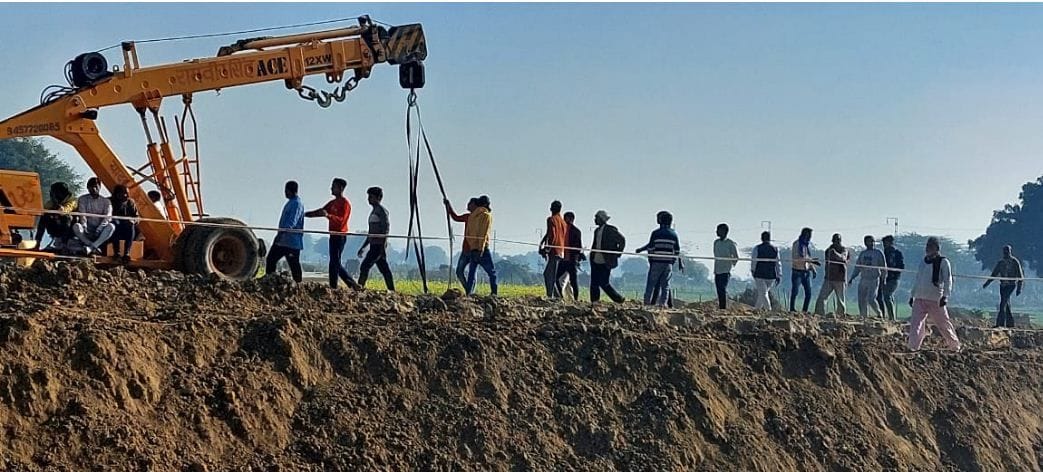 overbridge construction work stopped on etah road bypass