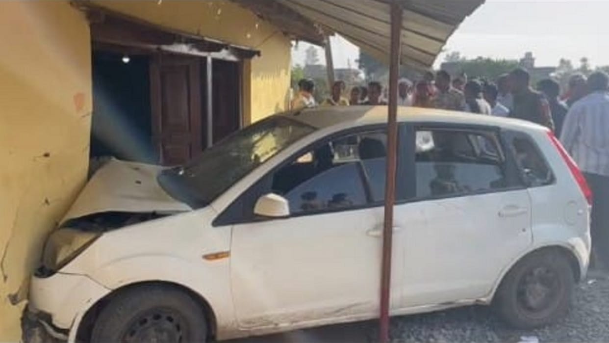 girl child dies due to car collision in chhattisgarh balrampur