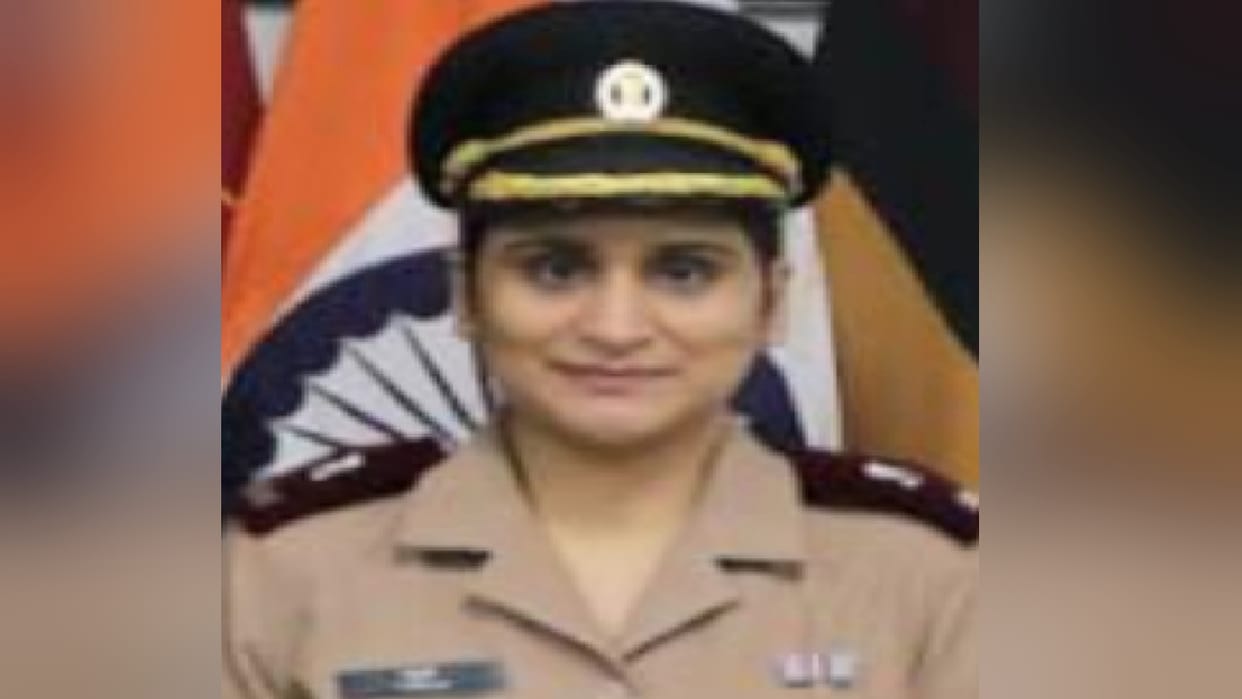 success story: Father died at the age of six, mother did not give up, daughter became major in army