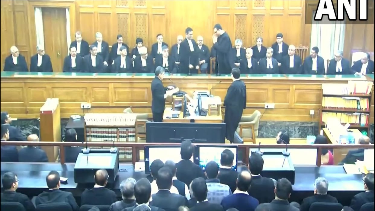 CJI administers oath to newly appointed Supreme Court judge Dipankar Datta