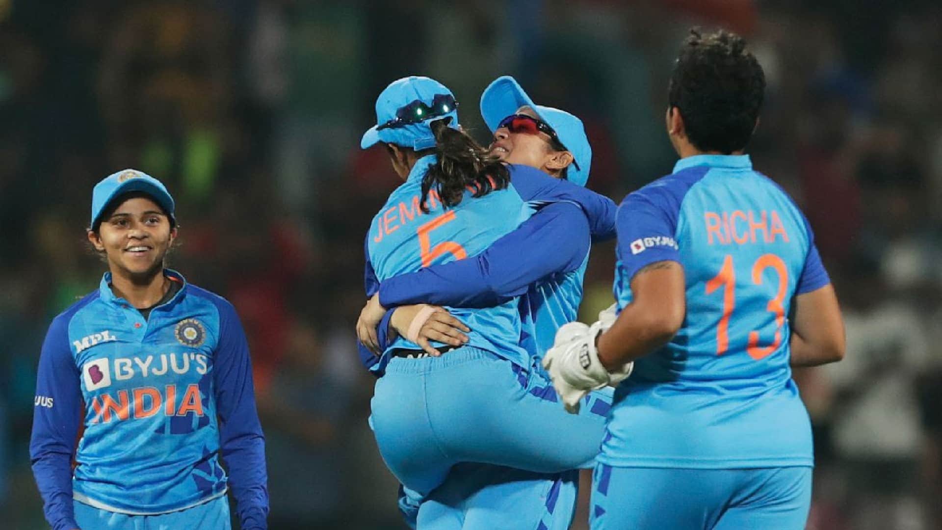 Historic day for women's cricket in IND vs AUS Match as india wins super over in housefull DY Patil Stadium