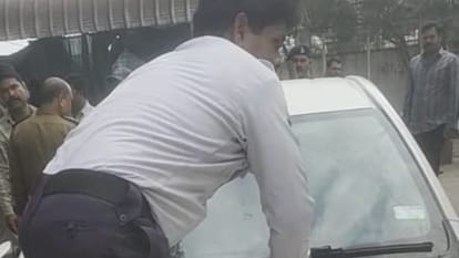 Aft who is Keshav Upadhyay, who hanged the policeman on the bonnet of the car in indore