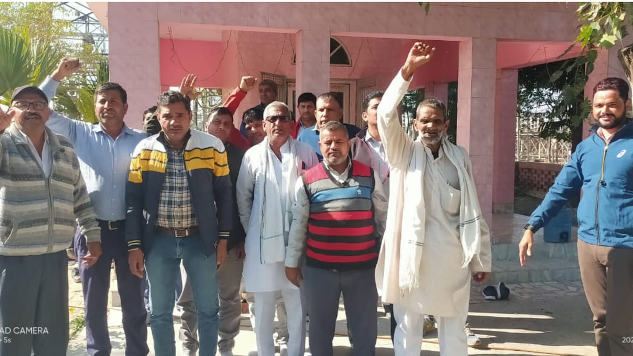 Electricity corporation suspended SDO and JE in Mainpal death case