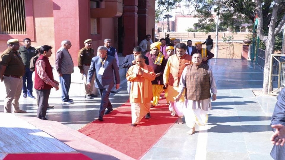 CM Yogi Adityanath blessed the little krihsna at Shri Krishna Janmabhoomi Mathura
