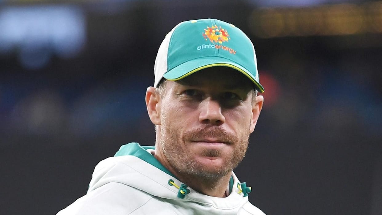 Ian Chappell not in favour of lifting Warner's captaincy ban, says he is too old for leadership role