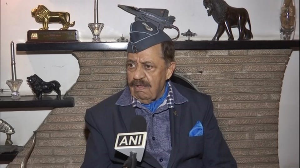 Defence Expert says Chinese Army cannot be trusted, patrolling points should be made Line of Control