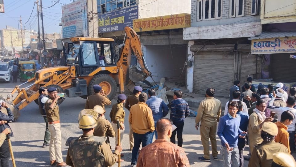Property illegally occupied by liquor smuggler in Rewari demolished