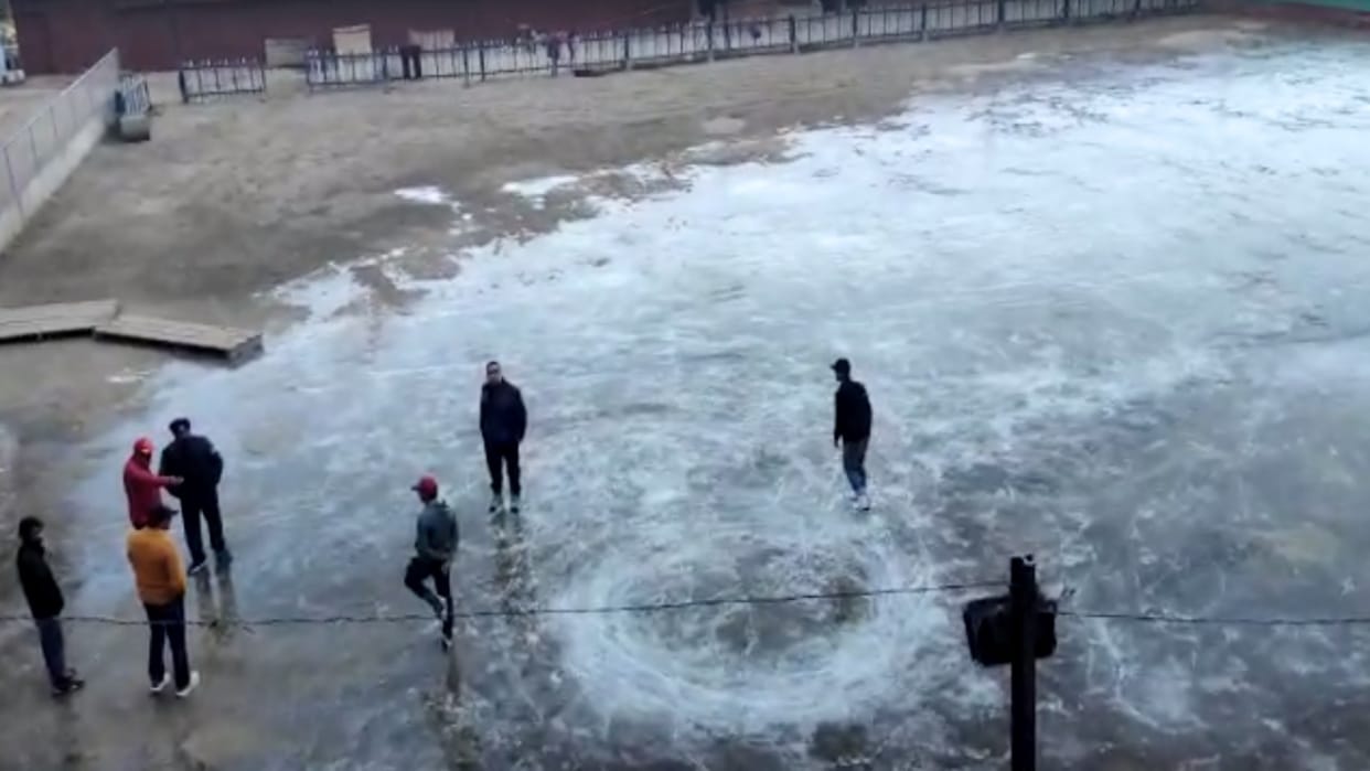 Snow will be frozen  in ice skating rink Shimla after Diwali.
