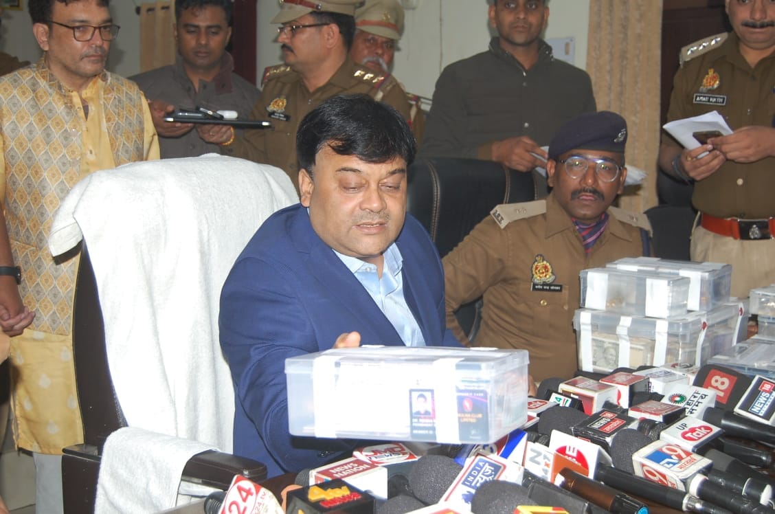 Irfan Solankis letter changed the address in Dr. Rizwan Mohammads Aadhaar Card