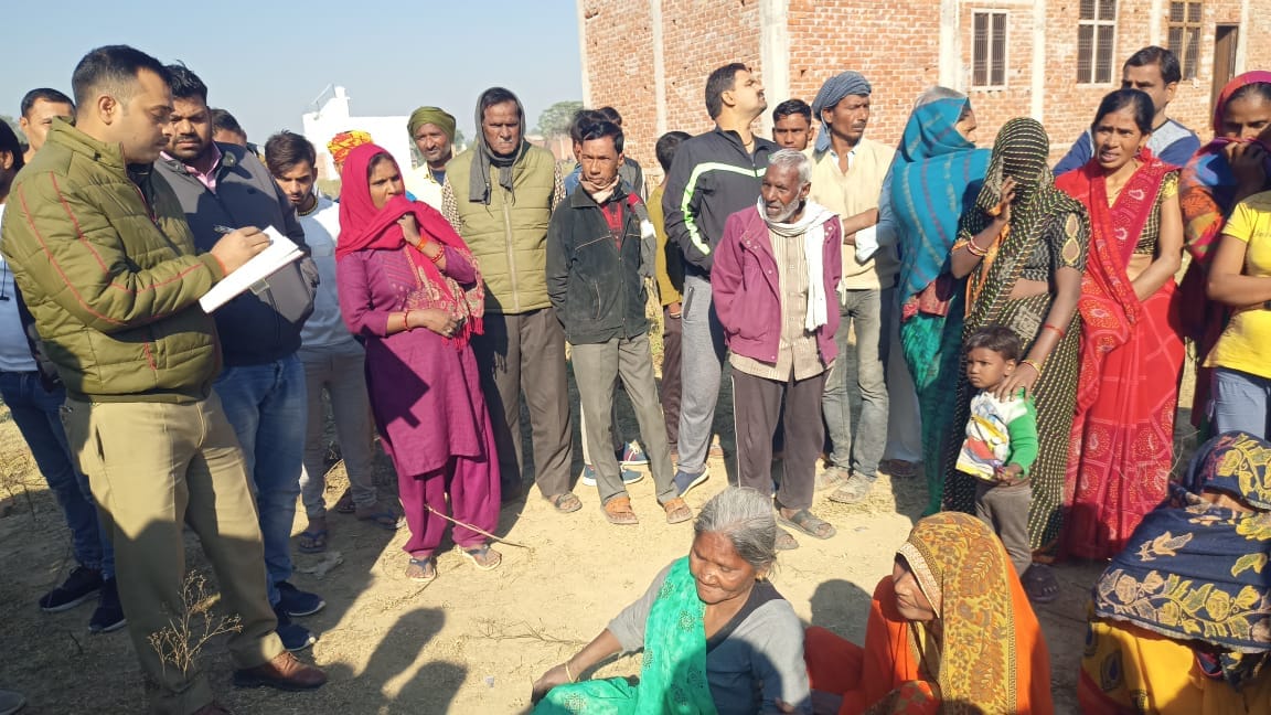Body of hotel worker found in pond in Kannauj, mother alleges murder