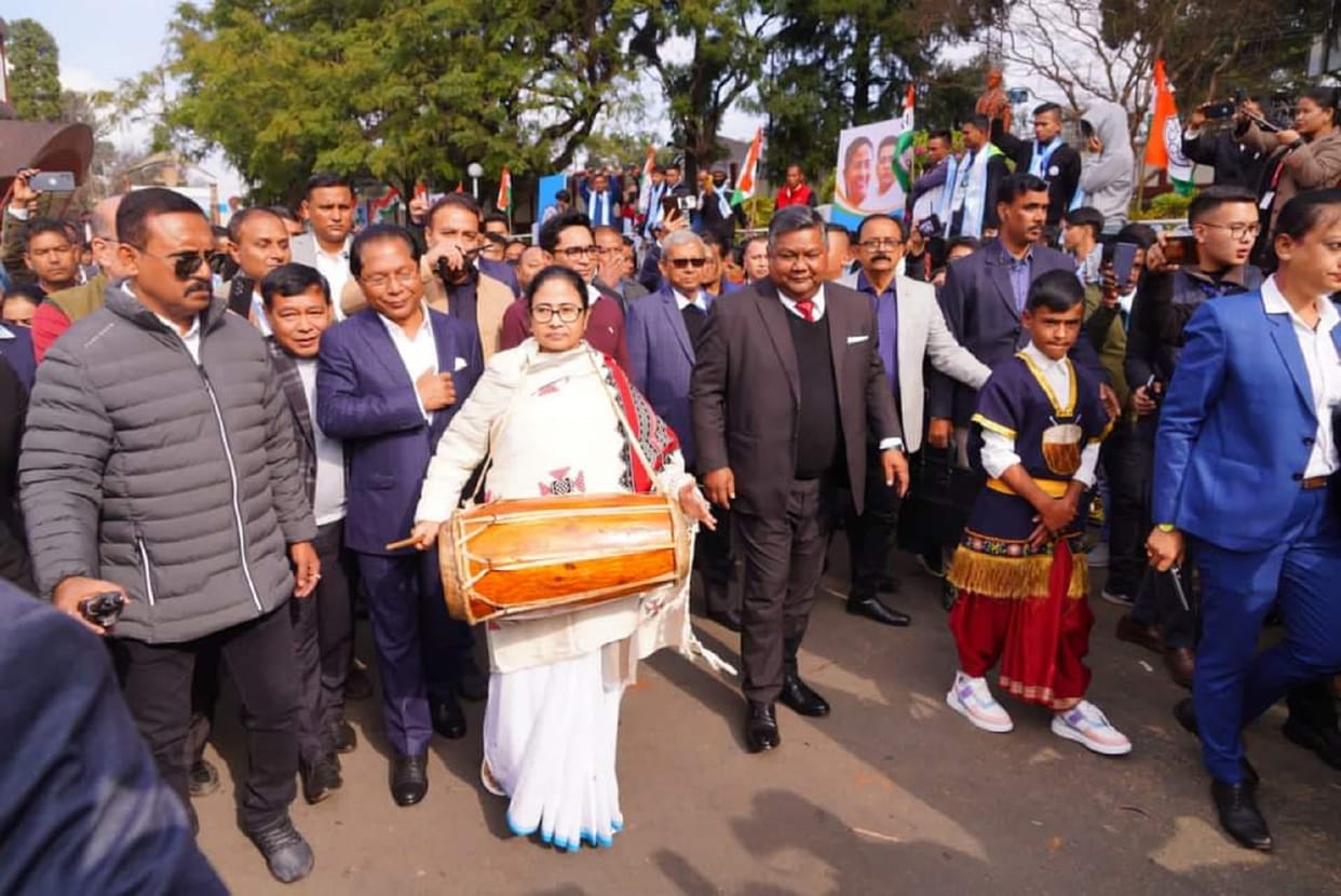 Mamata Banerjee alleged– Government of Meghalaya and Assam controls by Delhi