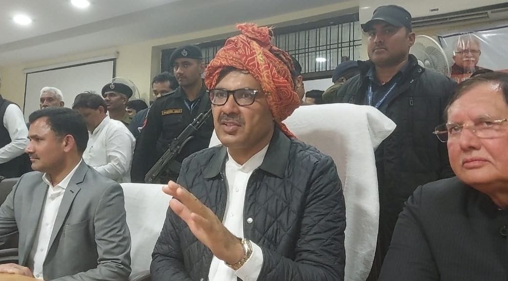 There is no shortage of money, tell the need, I will give: Devendra Babli