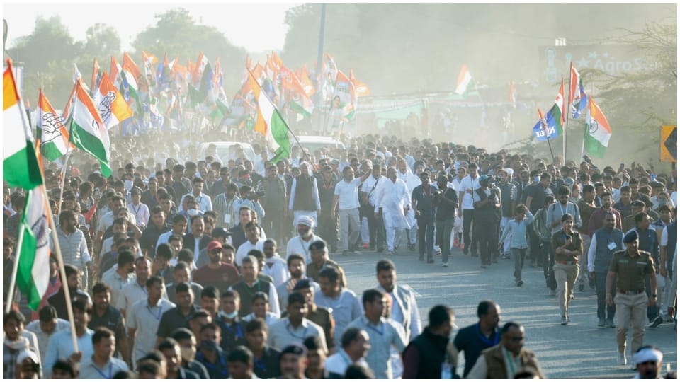Rahul Gandhi Go back Attempt To Burn Tent Of Bharat Jodo Yatra In Rajasthan
