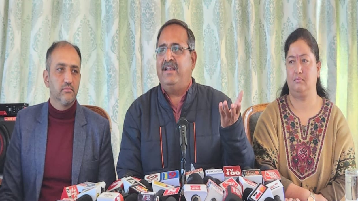 Randhir Sharma said that Sukhwinder Singh Sukhu is unable to take a decision on the cabinet, wrong decisions w