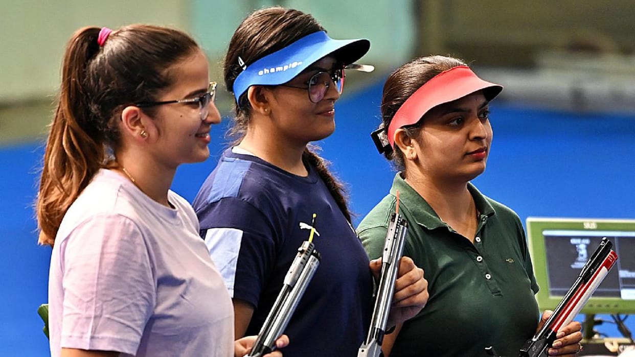 Manu Bhaker won seven gold in National Championship, Divya became champion in air pistol
