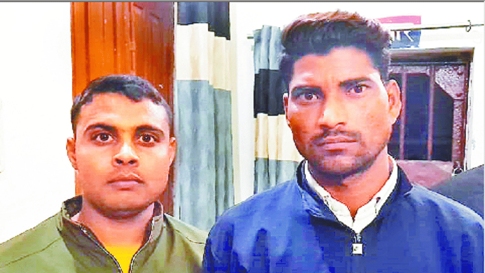 RPF Inspector Daroga And Constable Arrests In Ransom Kidnapping  agra crime news