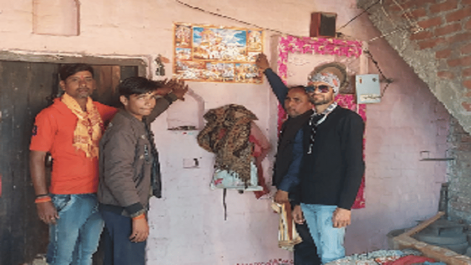 police reached Nawada village on the information of conversion in Firozabad